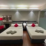 The Shore Hotel & Residences By La Vista